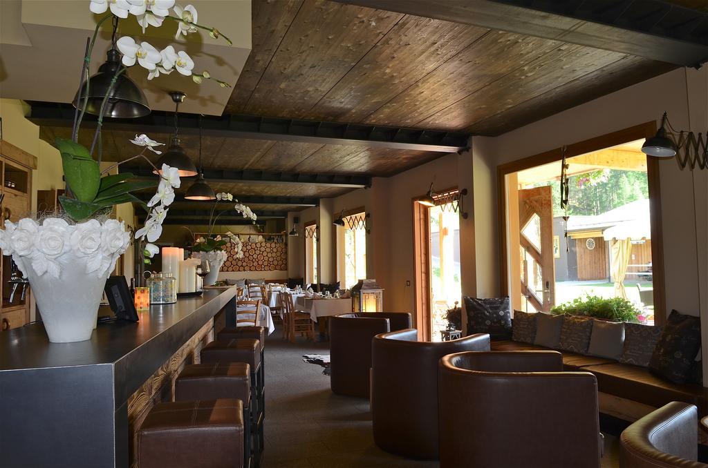 La Tresenda Hotel And Mountain Farm Livigno Exterior photo